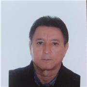 Profesor de inglés ofrece lecciones en inglés y cuidando mucho la pronunciacion podras hablar como si fueras un nativo de las islas británicas cuidando de tu pronunciacion